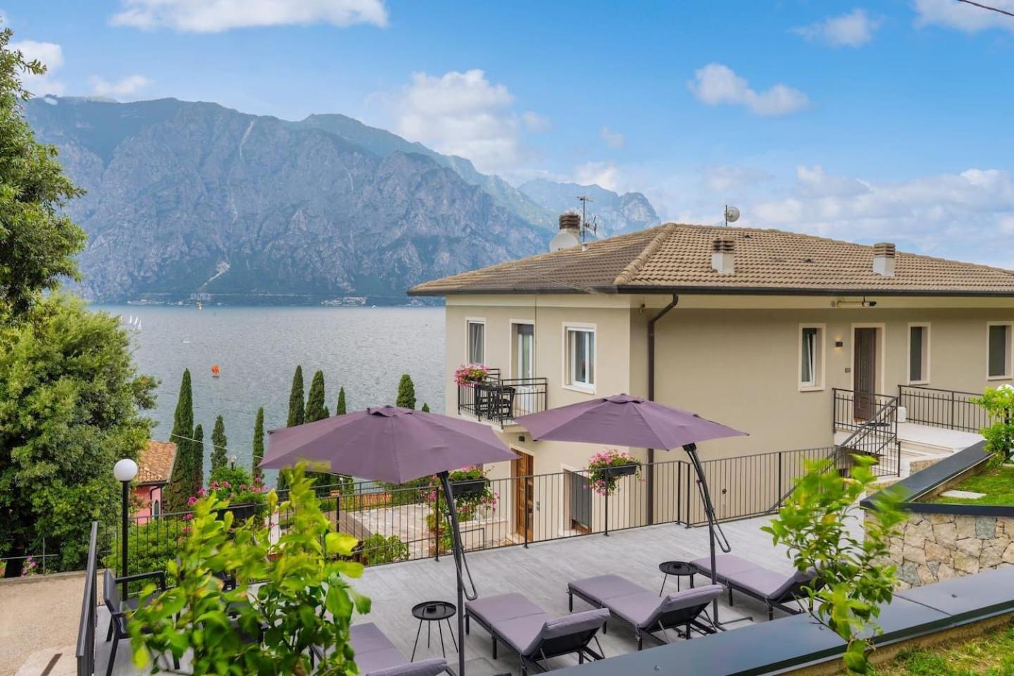 Finestra Sul Lago Malcesine Apt Riva Ngoại thất bức ảnh