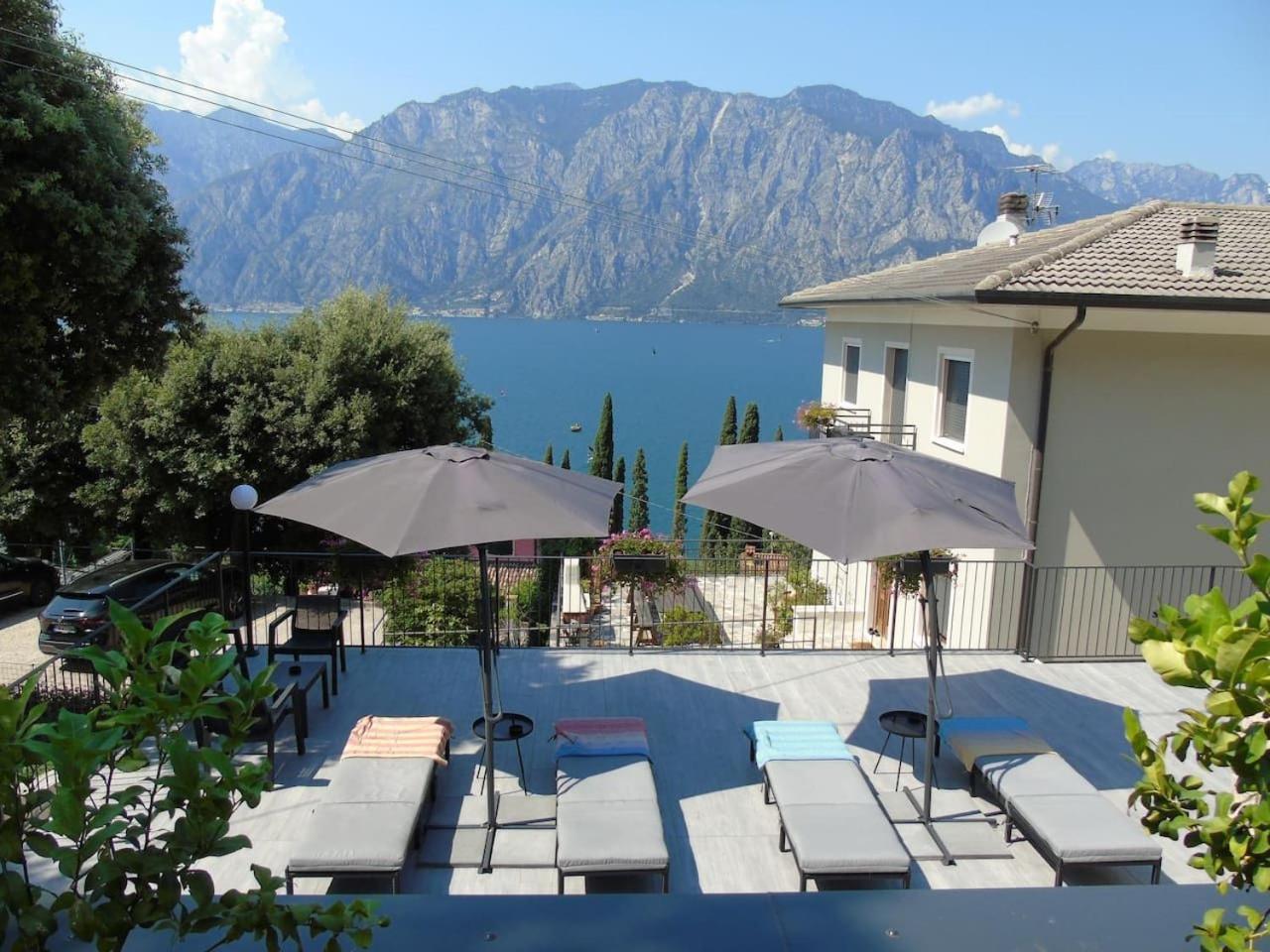 Finestra Sul Lago Malcesine Apt Riva Ngoại thất bức ảnh